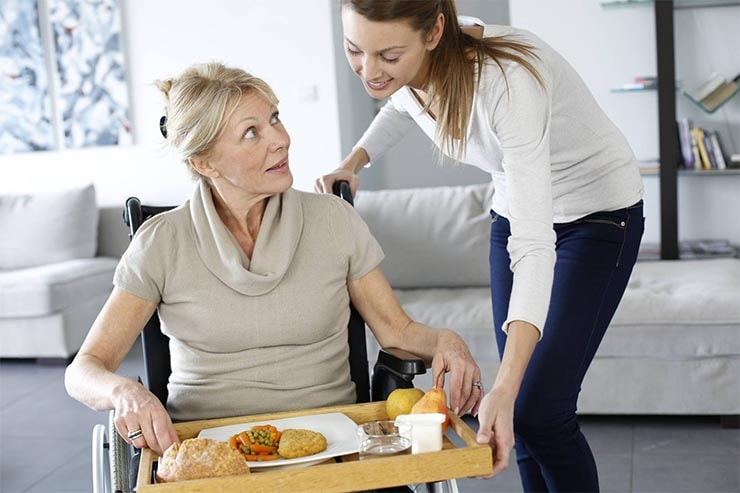 Aide au repas, un vrai plus dans le quotidien des seniors.